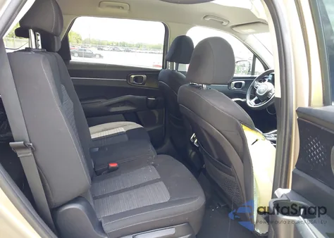 2021 Kia Sorento Lx z USA, uszkodzony, nr VIN 5XYRG4LC3MG005807